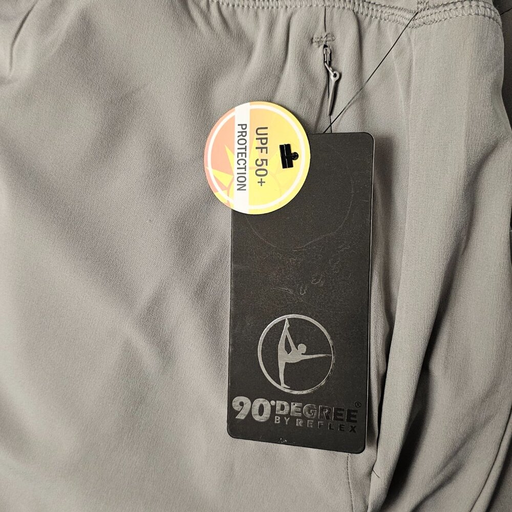 NWT Gray 90 Degrees By Reflex Size Large Slit Skort - Picture 6 of 7